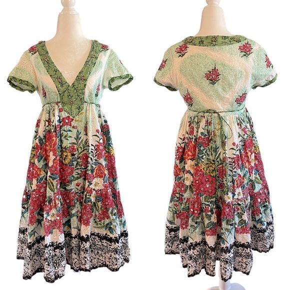 Twin-Set Simona Barbieri Embellished Eyelet Floral Babydoll Dress | SZ M - Picture 1 of 17